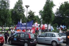 phoca_thumb_l_protest300609-121